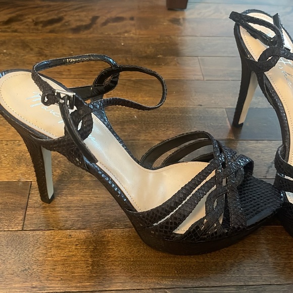 Sandals Marc Fisher - Picture 2 of 7